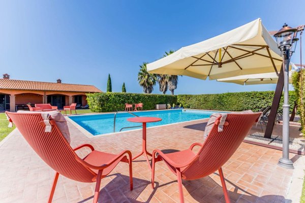 casa indipendente in vendita a Canino
