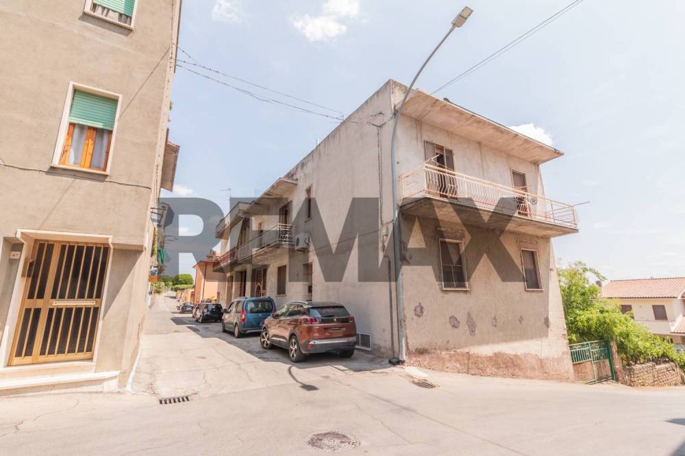 casa indipendente in vendita a Canino