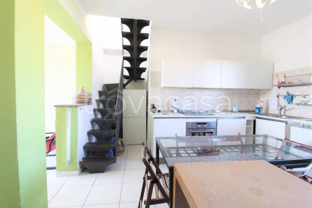 casa indipendente in vendita a Capodimonte