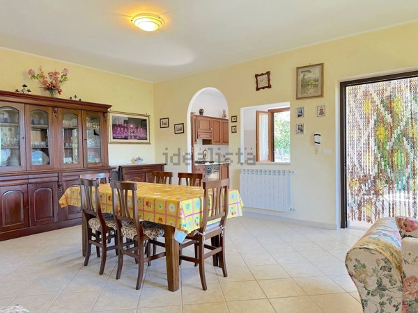 casa indipendente in vendita a Capodimonte