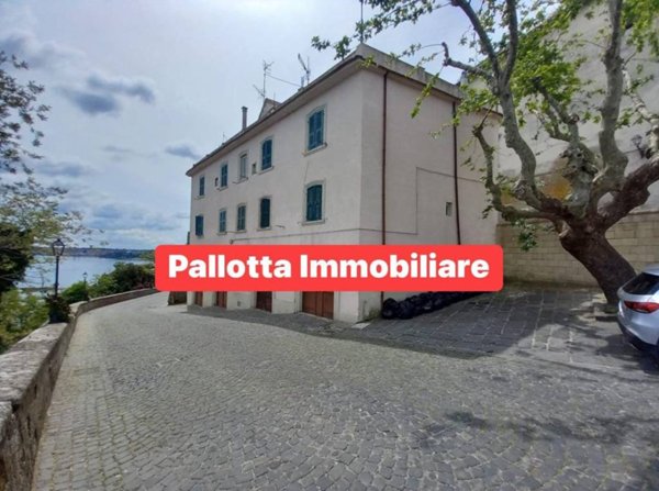 appartamento in vendita a Capodimonte