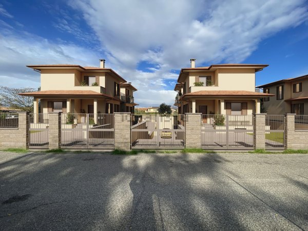 casa indipendente in vendita a Capodimonte