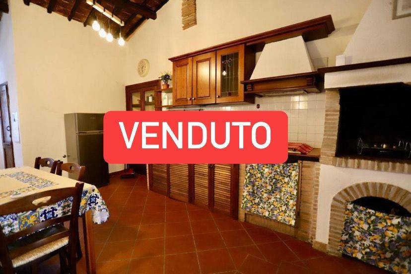 appartamento in vendita a Capodimonte