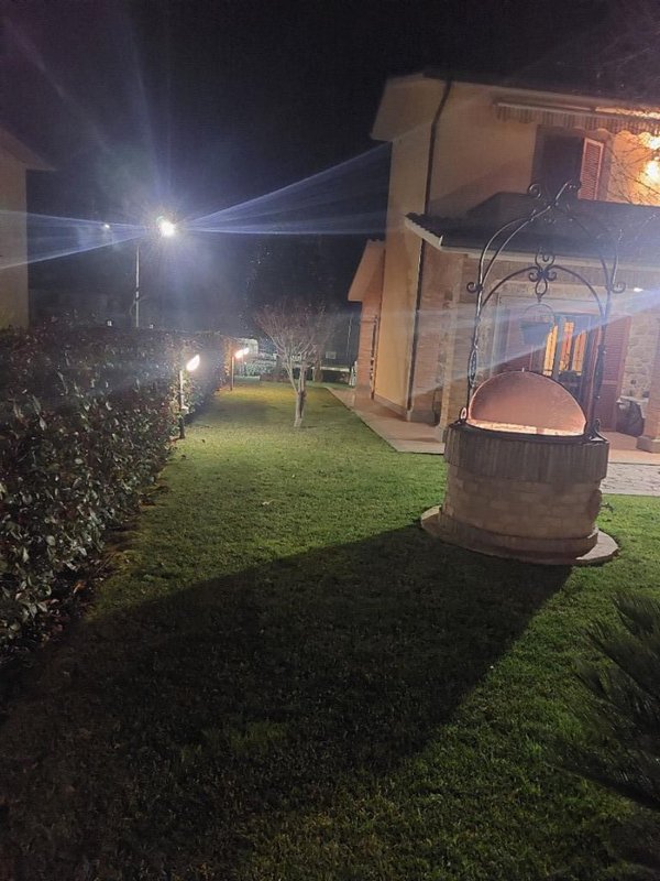 casa indipendente in vendita a Capodimonte