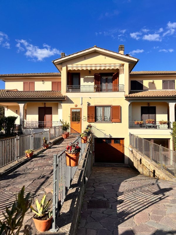 pentavano in vendita a Capodimonte