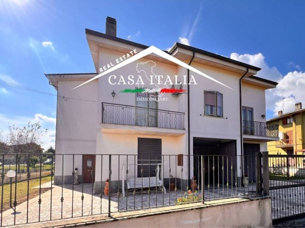 intera palazzina in vendita a Capodimonte