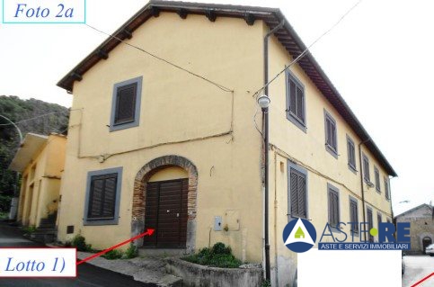 intera palazzina in vendita a Capodimonte