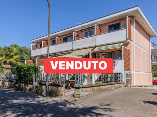 casa indipendente in vendita a Capodimonte
