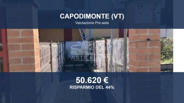 casa indipendente in vendita a Capodimonte