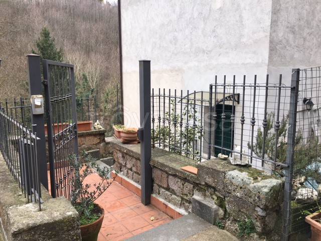 appartamento in vendita a Capranica