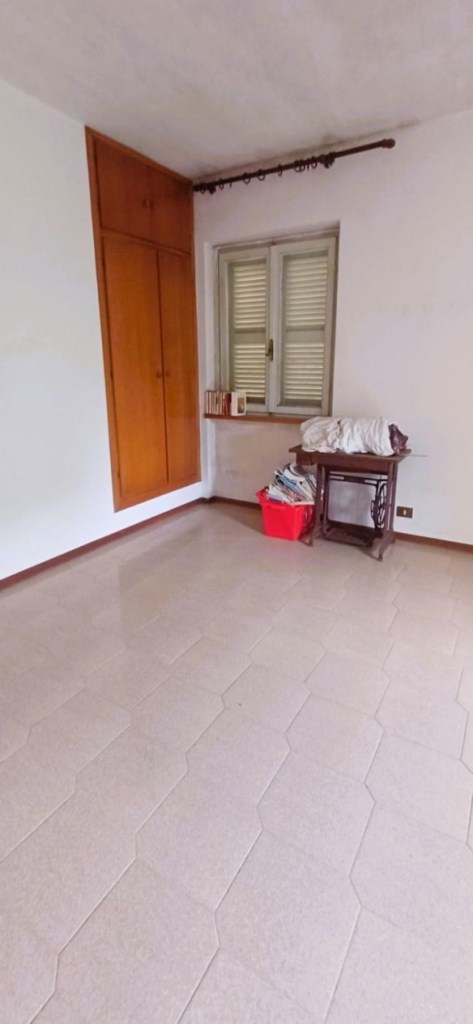 casa indipendente in vendita a Capranica