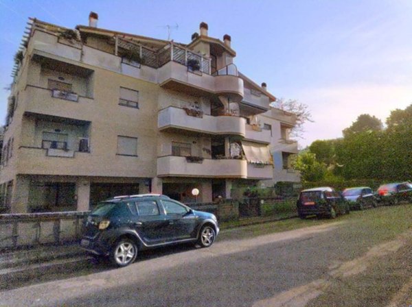 appartamento in vendita a Capranica