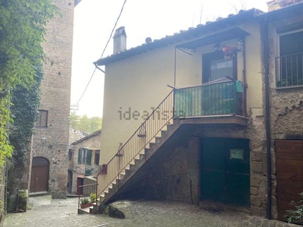 appartamento in vendita a Capranica