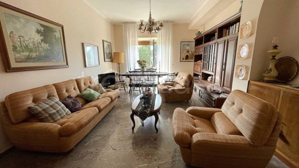 appartamento in vendita a Capranica