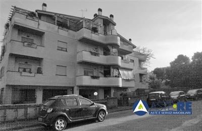 appartamento in vendita a Capranica