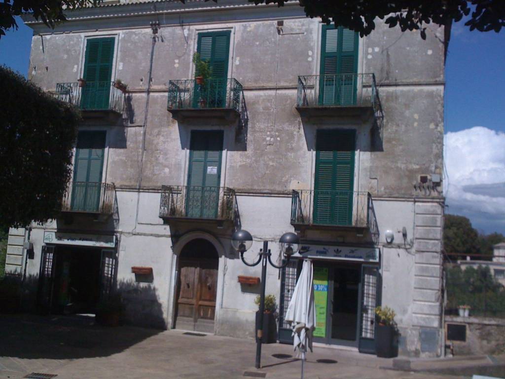 appartamento in vendita a Capranica