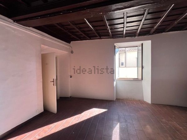 appartamento in vendita a Capranica