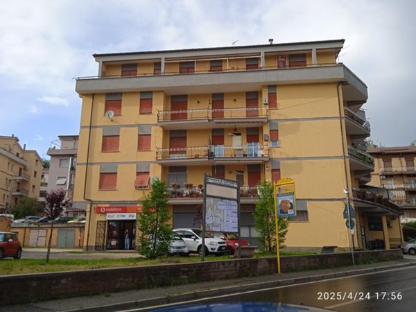 appartamento in vendita a Capranica