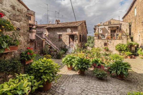 appartamento in vendita a Capranica