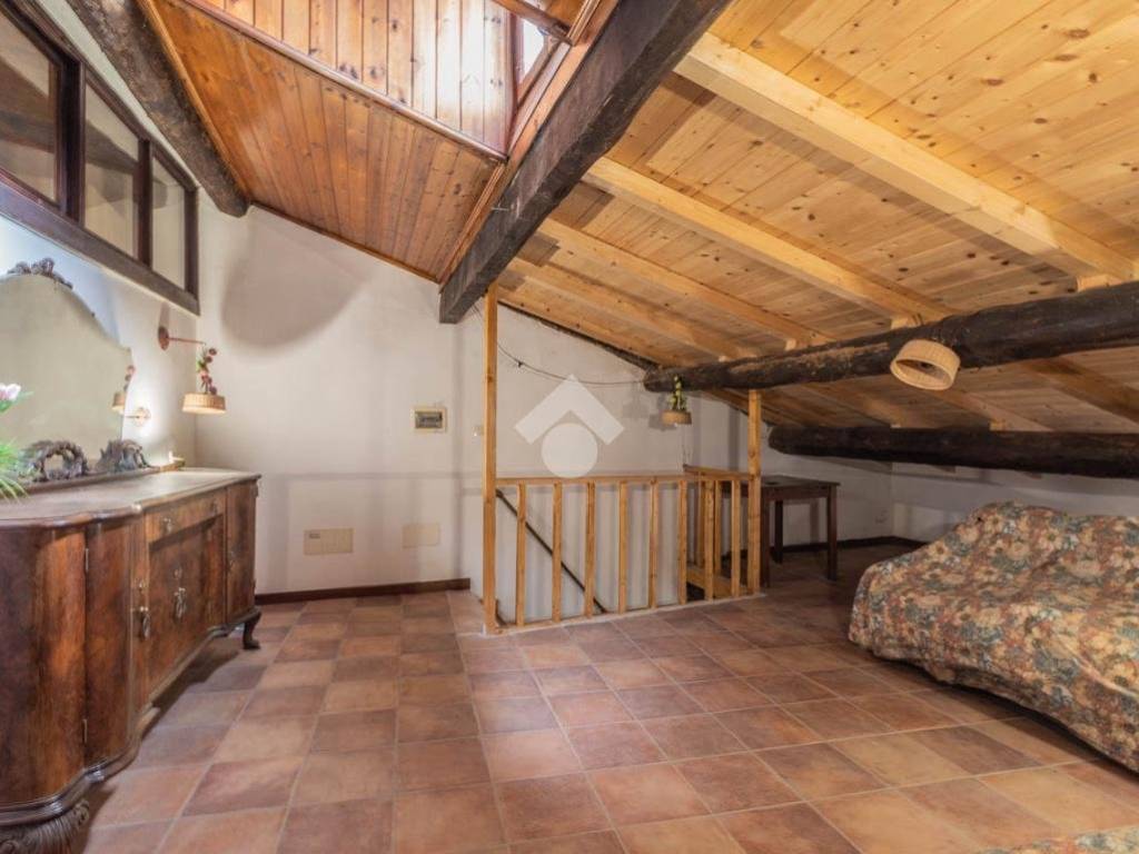 appartamento in vendita a Capranica