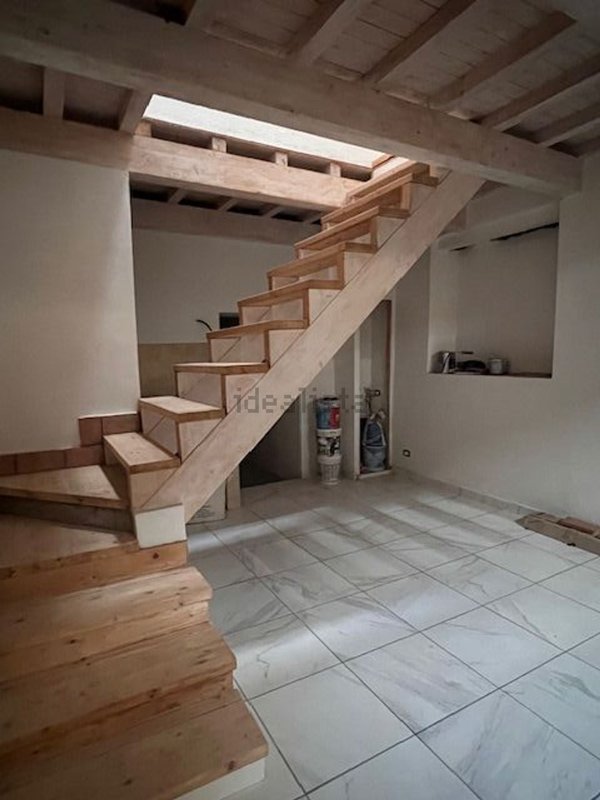 appartamento in vendita a Capranica