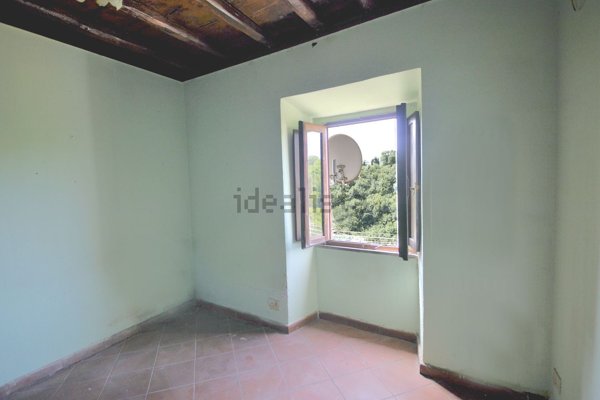 appartamento in vendita a Capranica