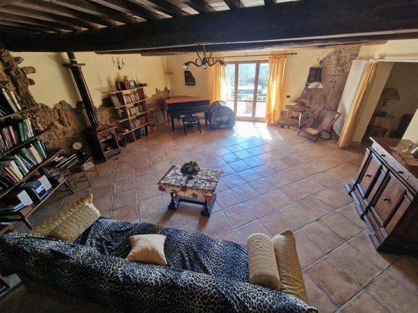 appartamento in vendita a Capranica