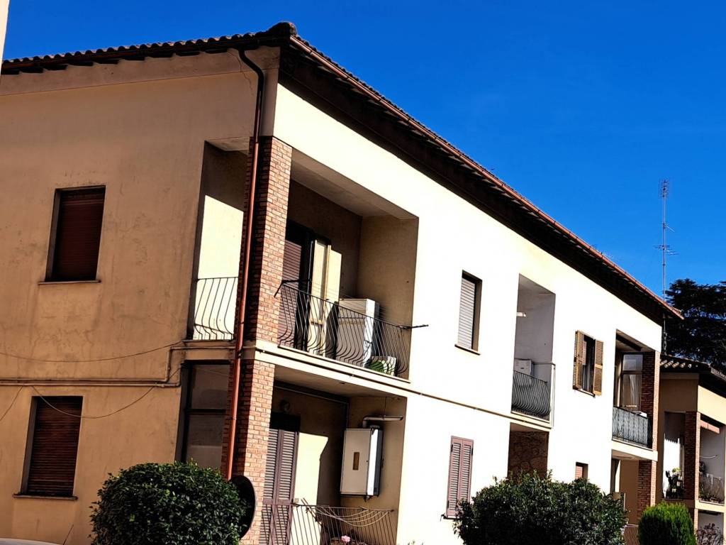 appartamento in vendita a Capranica