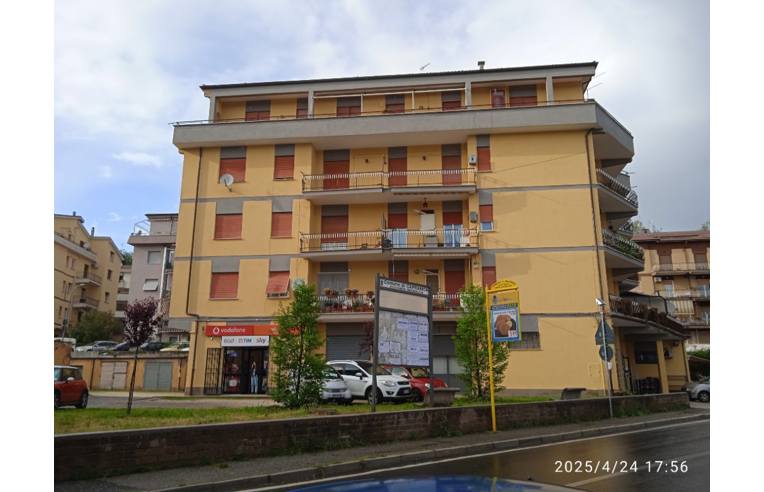 appartamento in vendita a Capranica