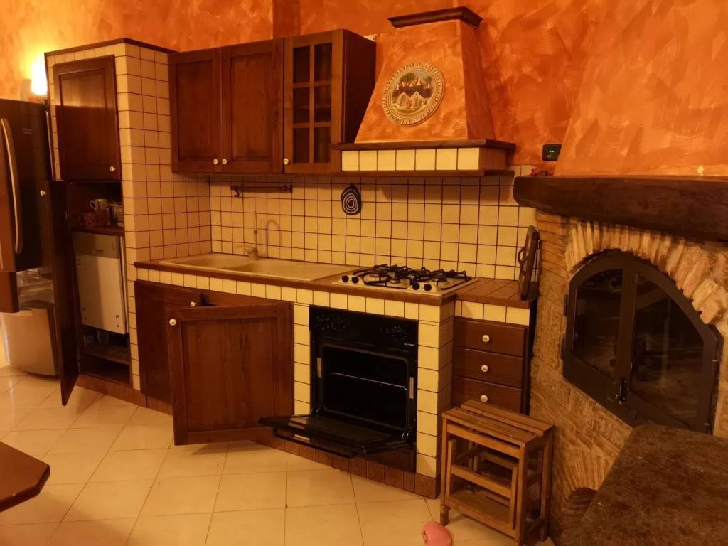 appartamento in vendita a Capranica