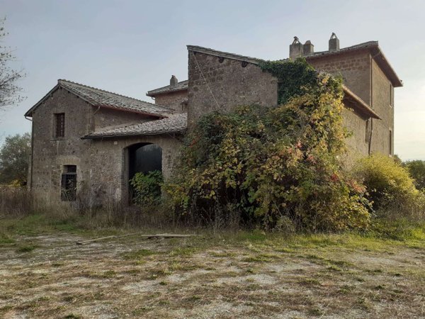 appartamento in vendita a Capranica