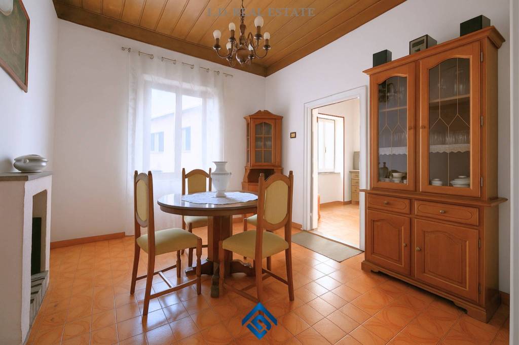 appartamento in vendita a Capranica