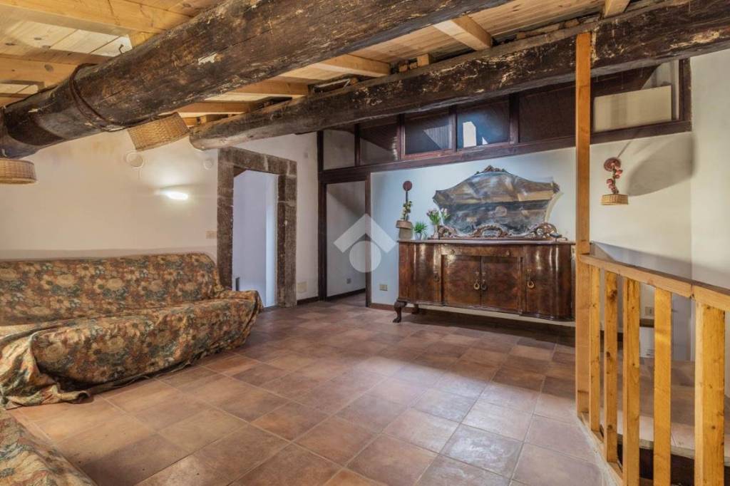 appartamento in vendita a Capranica