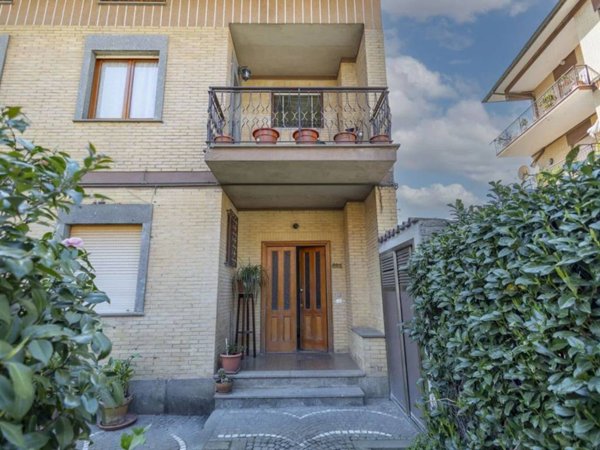 appartamento in vendita a Capranica