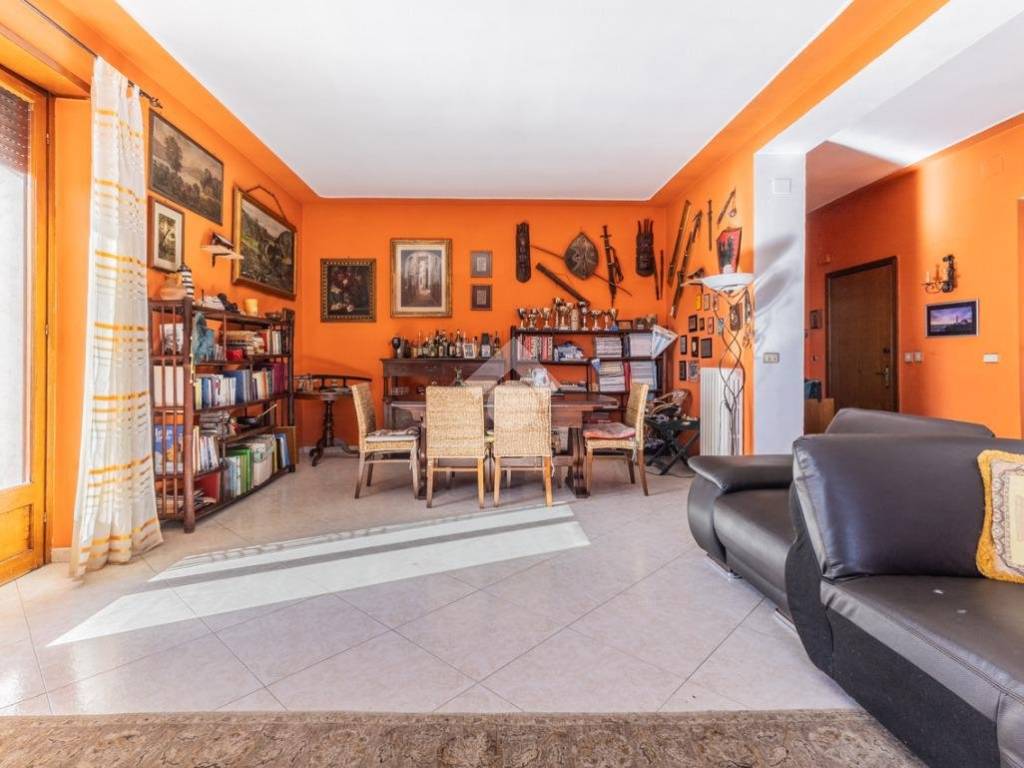 appartamento in vendita a Capranica