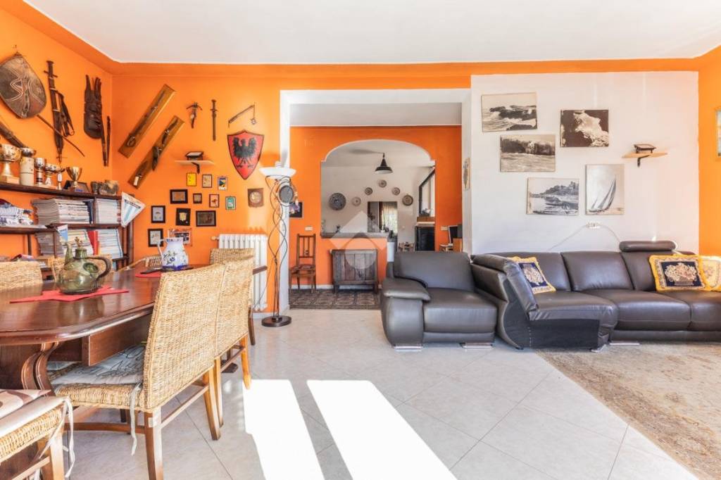 appartamento in vendita a Capranica