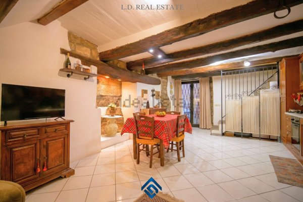 appartamento in vendita a Capranica