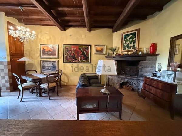 appartamento in vendita a Capranica