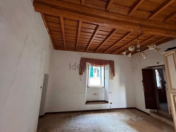 appartamento in vendita a Capranica