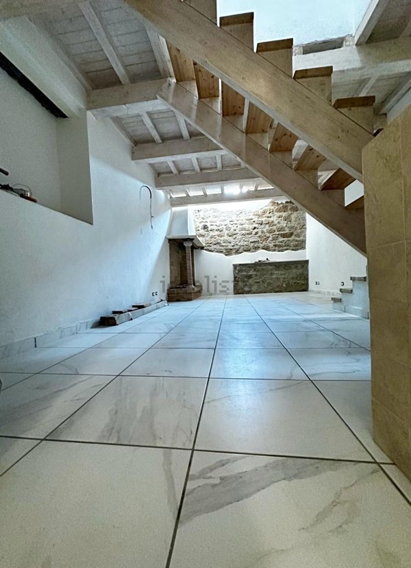 appartamento in vendita a Capranica