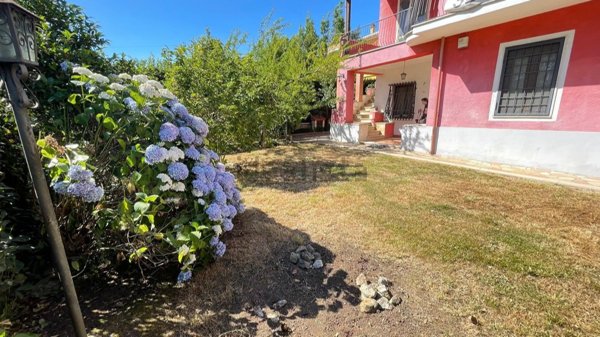 appartamento in vendita a Capranica