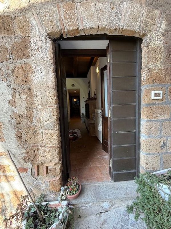 appartamento in vendita a Capranica