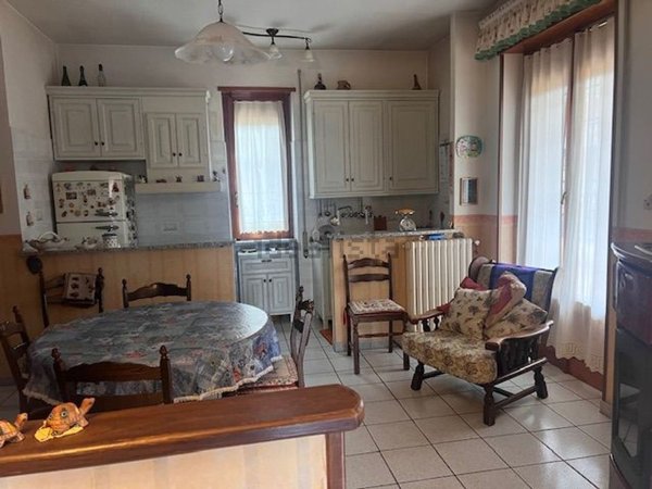 appartamento in vendita a Capranica