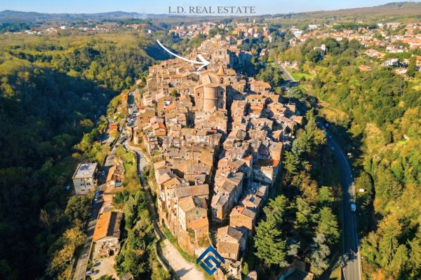 appartamento in vendita a Capranica