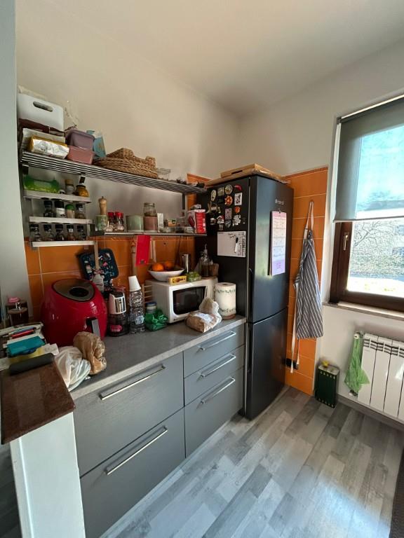 appartamento in vendita a Capranica in zona Capranica Scalo