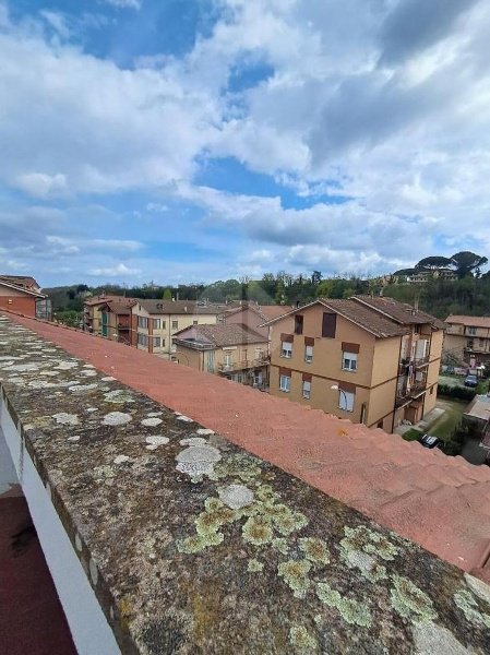 appartamento in vendita a Capranica