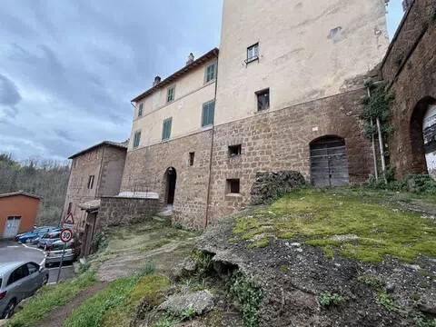 box auto in vendita a Capranica
