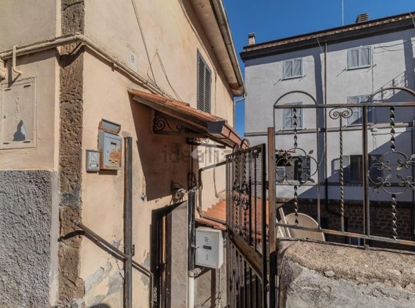 appartamento in vendita a Capranica