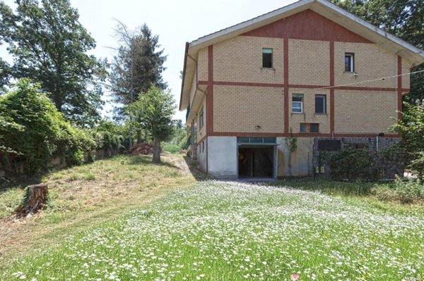 casa indipendente in vendita a Caprarola