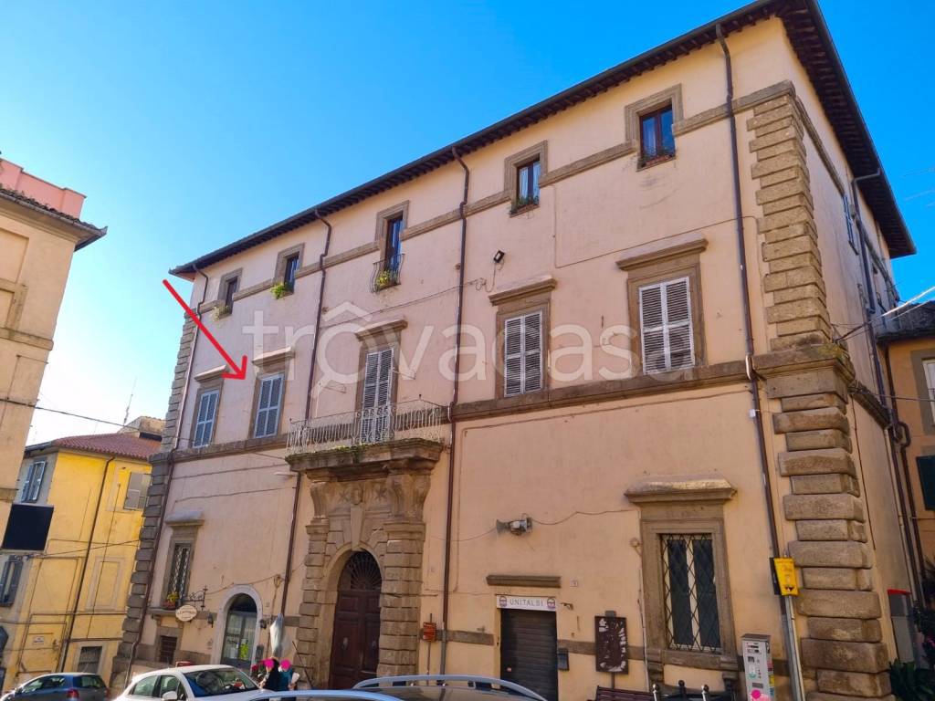 appartamento in vendita a Caprarola